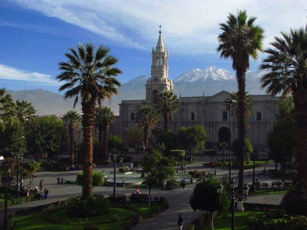 Place-darmes-Arequipa