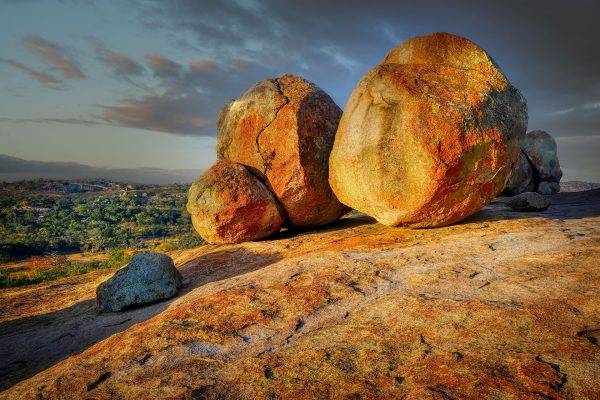 zimbabwe-rocks